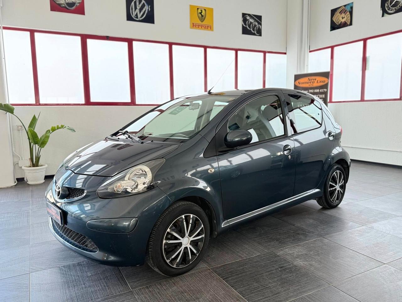 Toyota Aygo 1.0 Benzina 68cv 5porte sol 2006