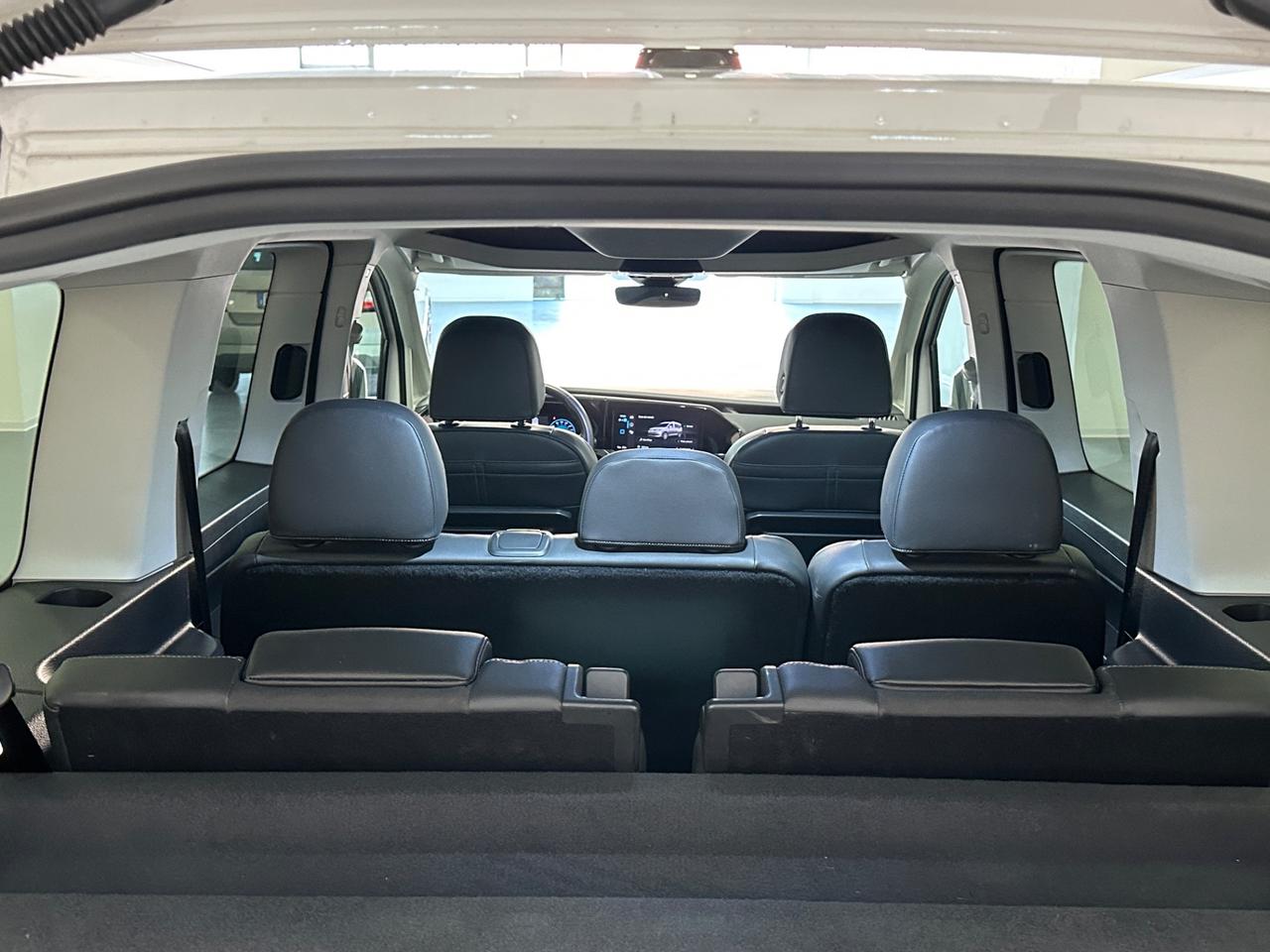 Volkswagen Caddy 2.0 TDI 122 CV DSG Style