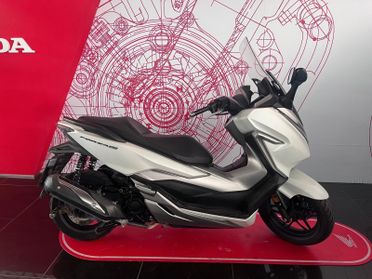 Honda Forza 300 2021