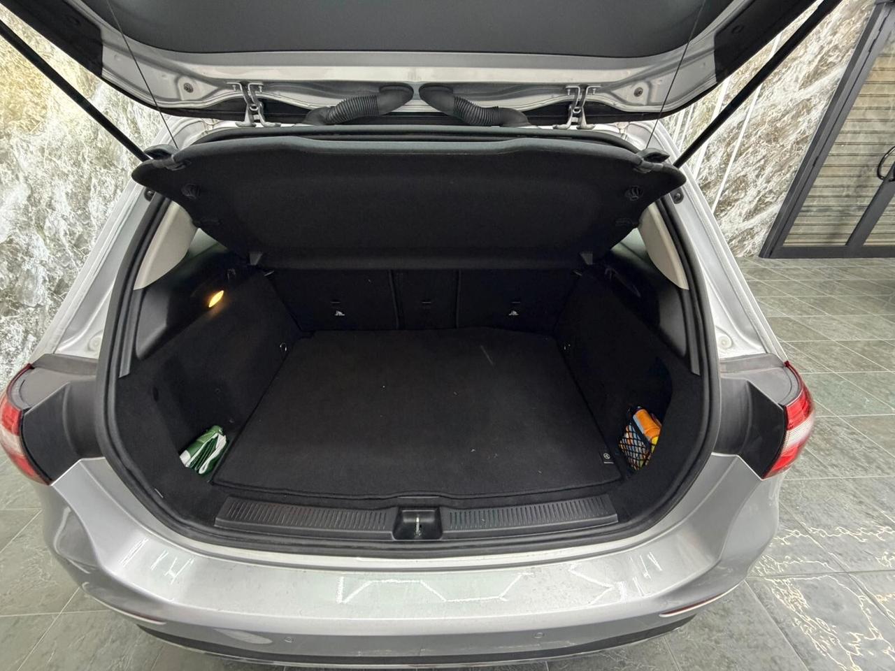 Mercedes-benz B 180 d Automatic Sport Plus
