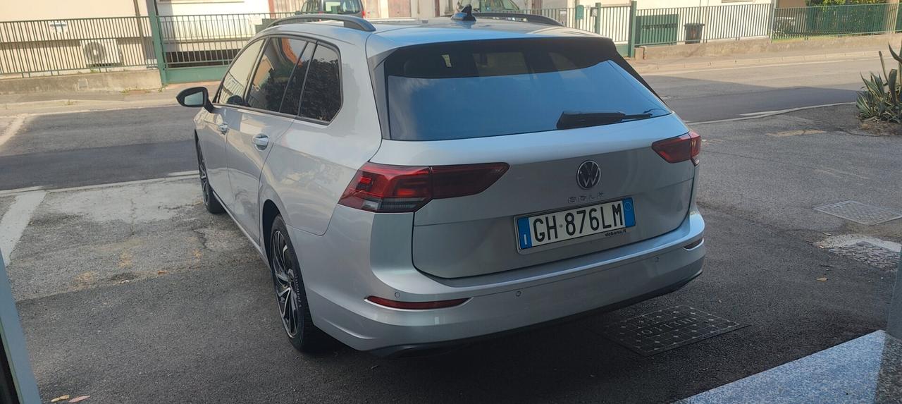 Volkswagen Golf Variant 1.5 TGI DSG Life