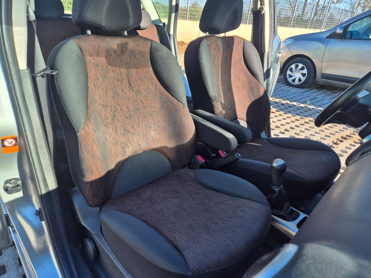 Nissan Note 1.4 16V n-tec