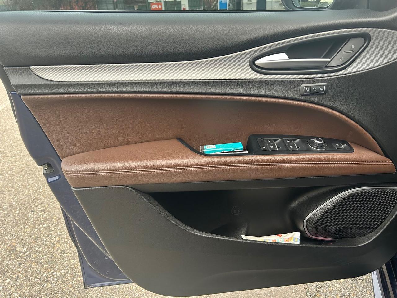 Alfa Romeo Stelvio Veloce 2.2 #9166