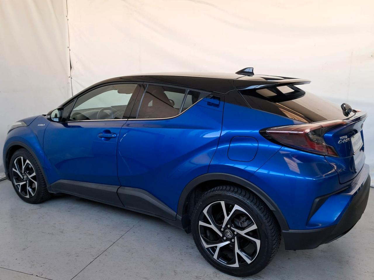 Toyota C-HR 1.8 Hybrid E-CVT Style