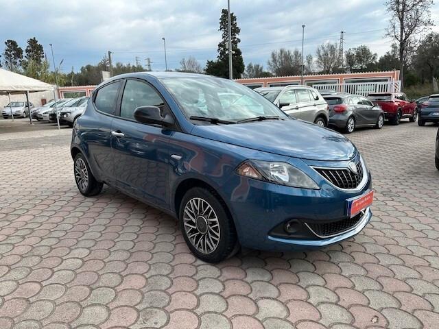 Lancia Ypsilon 1.0 FireFly Hybrid 70CV Ecochic Gold -2021-km 49.000