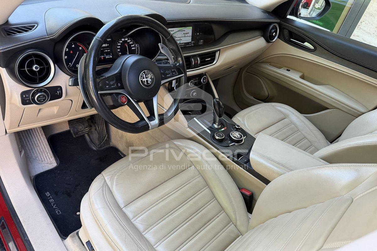 ALFA ROMEO Stelvio 2.2 Turbodiesel 210 CV AT8 Q4 Business