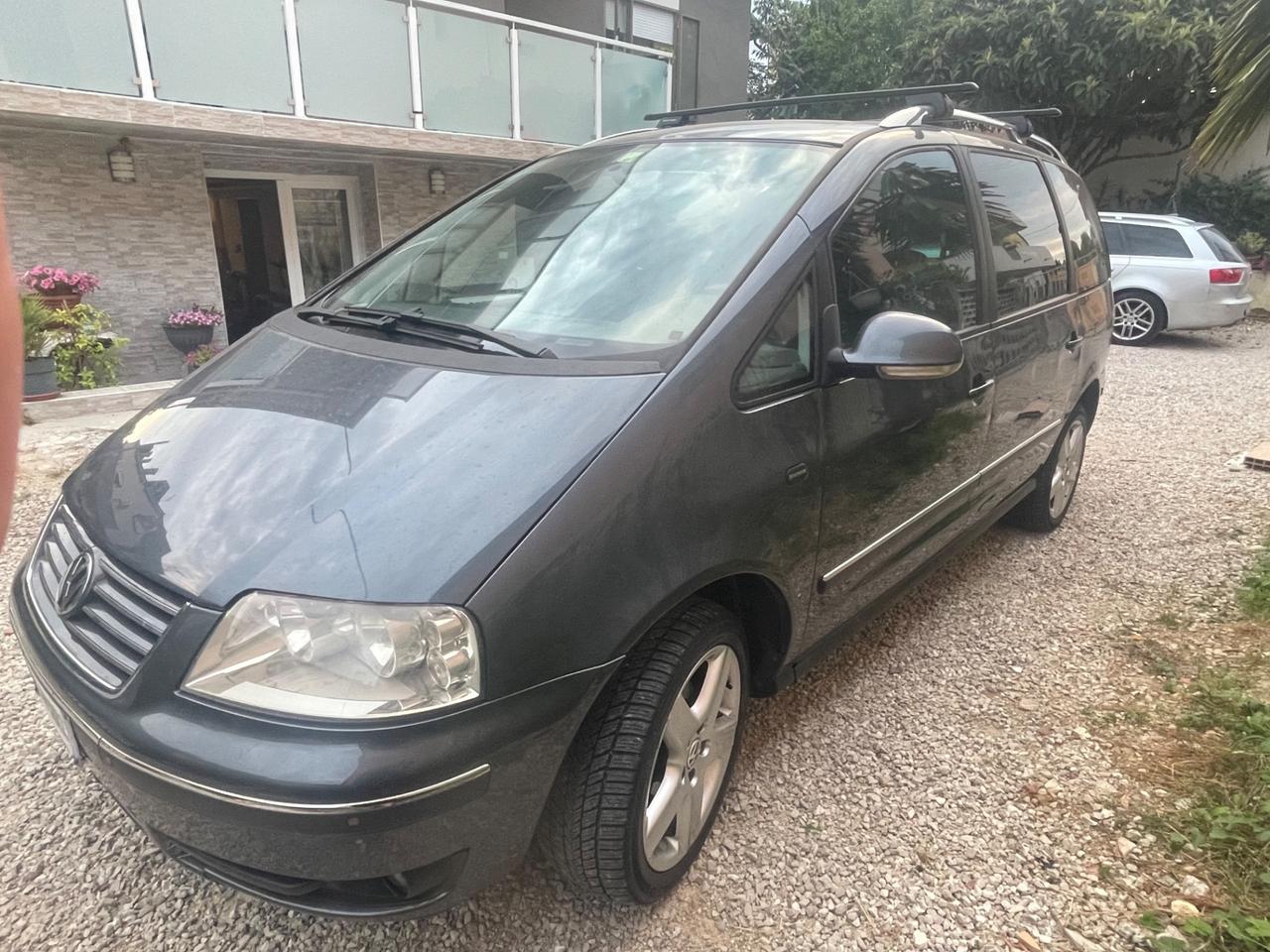 Volkswagen Sharan 2.0 TDI ..7 posti clima gancio