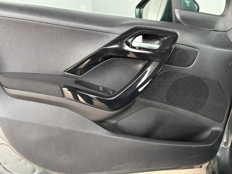 Peugeot 208 5 Porte 208 5p 1.6 bluehdi Active 75cv