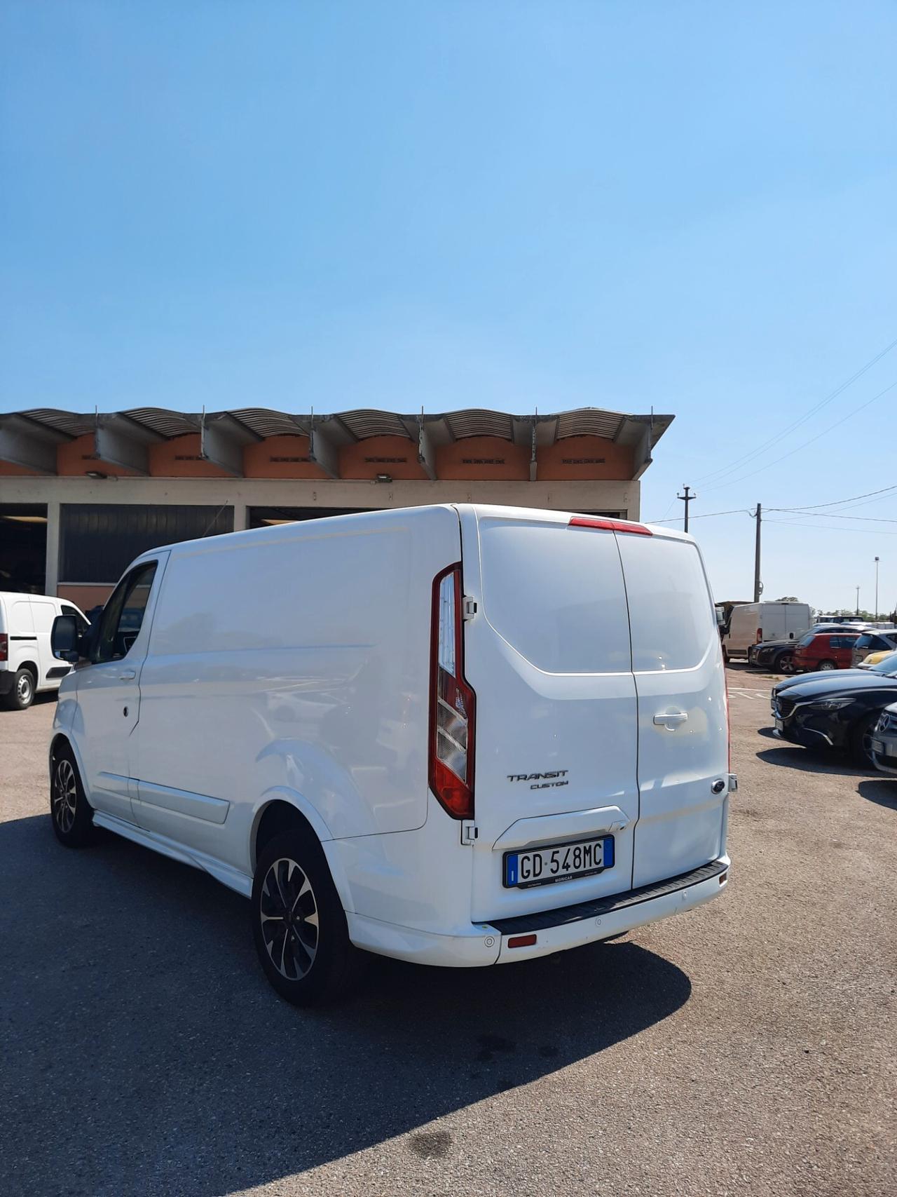 FORD TRANSIT CUSTOM SPORT PR. IVATO
