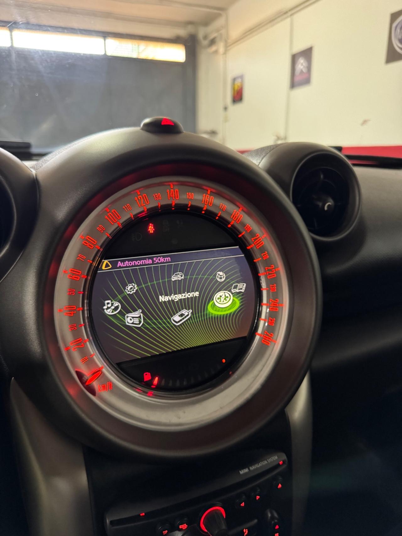 Mini Cooper D Countryman ALL 4 cambio automatico 130000 Chilometri