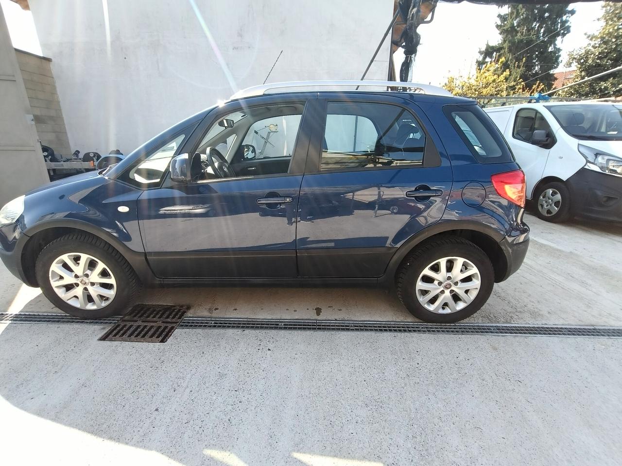 Fiat Sedici 2.0 MJT 16V DPF 4x4 Emotion