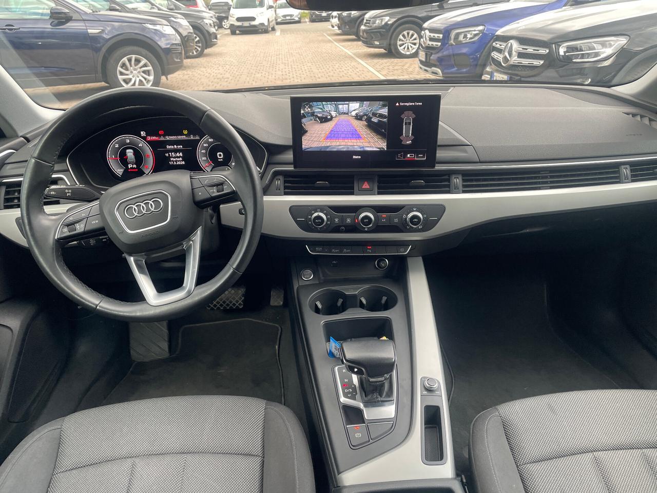 Audi A4 Avant 30 TDI/136 CV S tronic Business