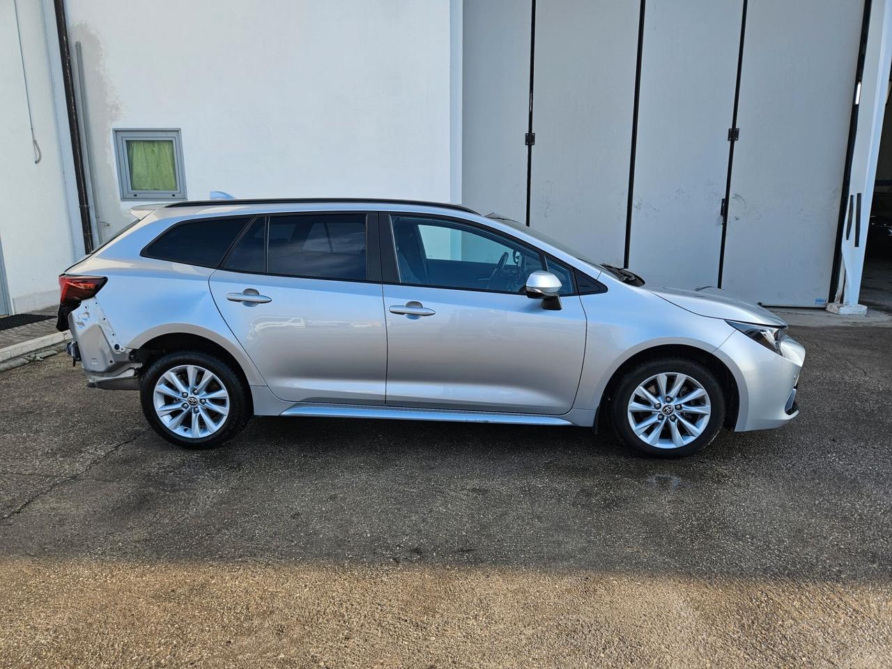 Toyota Corolla Touring Sports 1.8h auto START