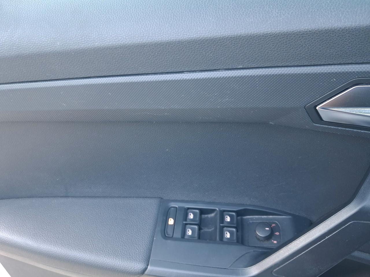 Seat Arona 1.0 EcoTSI Style solo68.000km2023