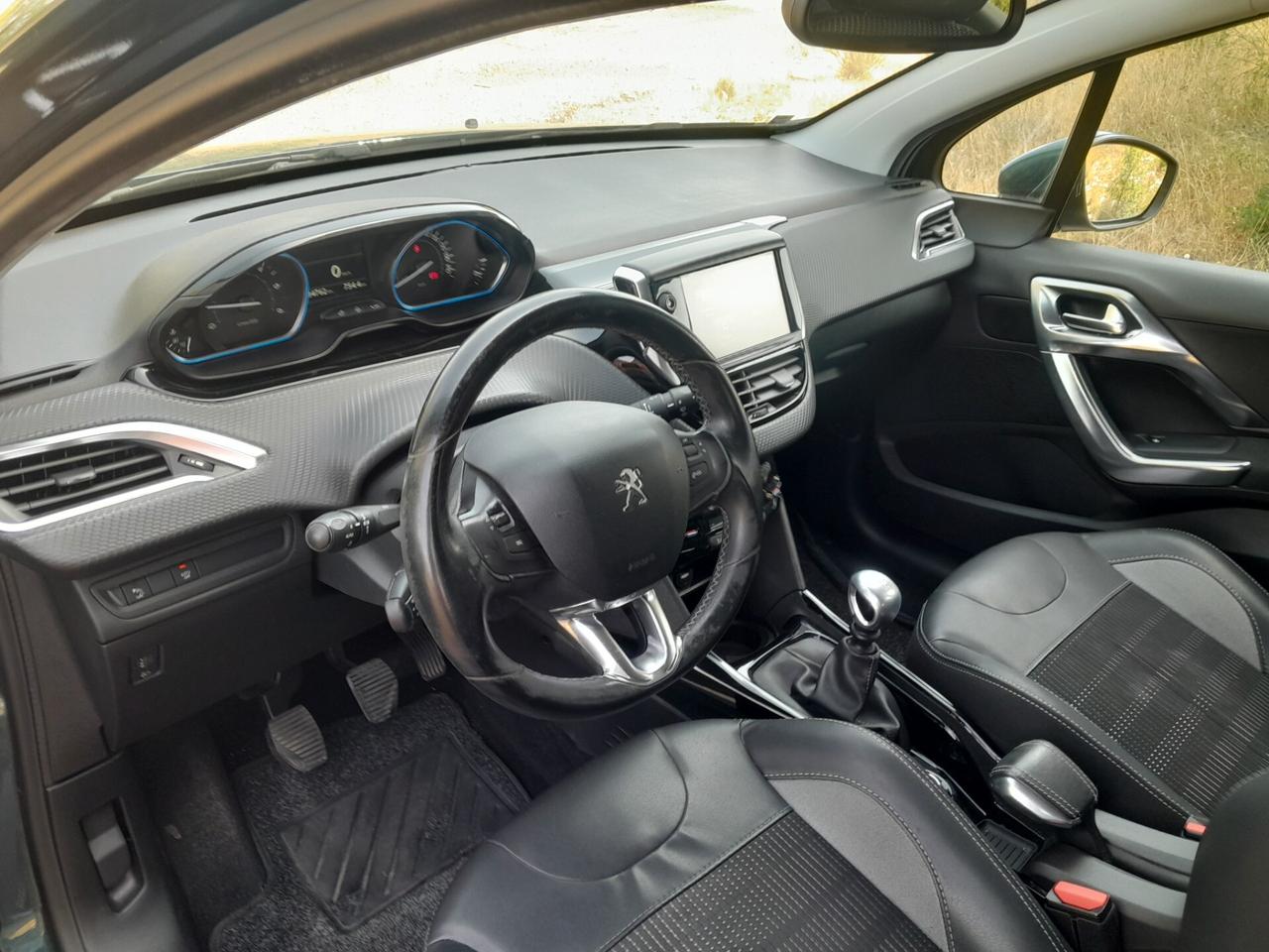Peugeot 2008 BlueHDi 1.6 S&S Allure