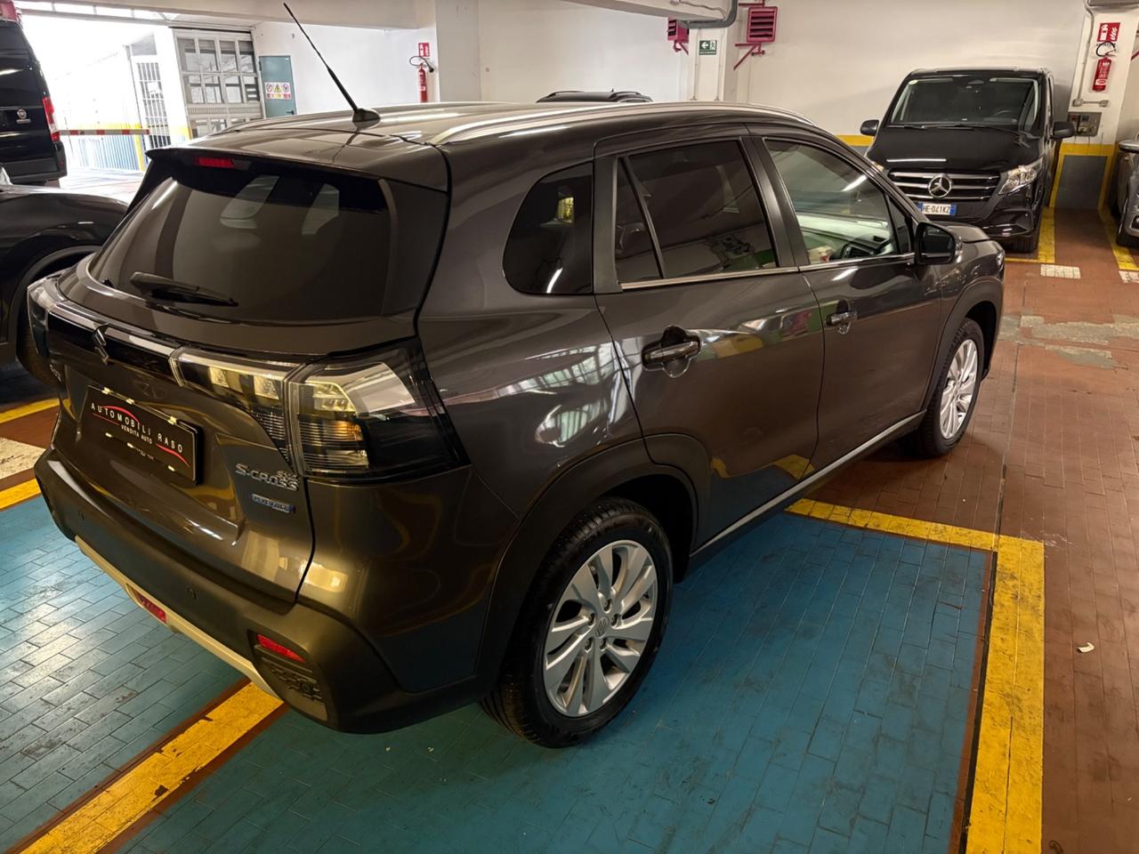 Suzuki S-Cross 1.4 Hybrid Top+