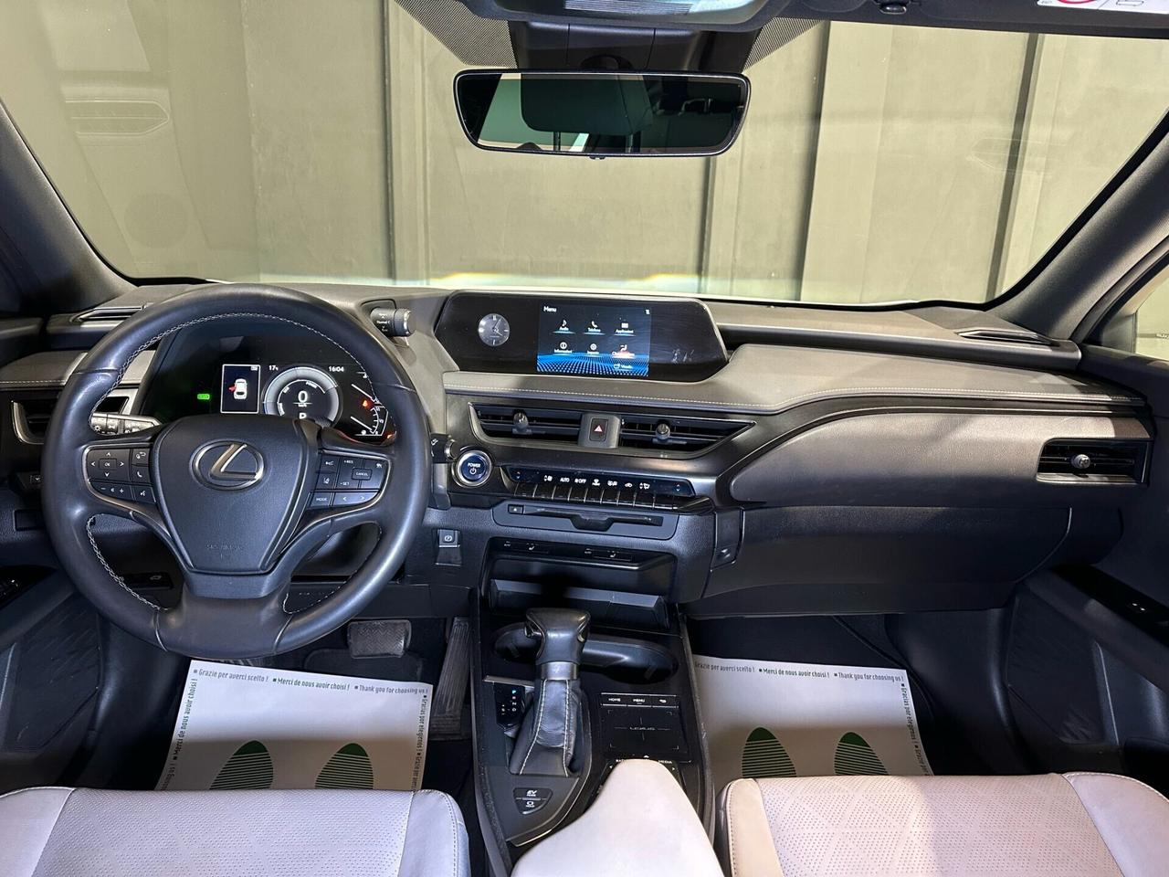 Lexus UX UX 200 UX 250 Premium(184CV TRA IBRIDO E BENZINA)