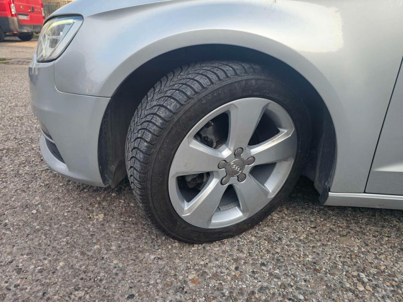 Audi A3 SPB 1.6 TDI clean diesel S tronic Ambition