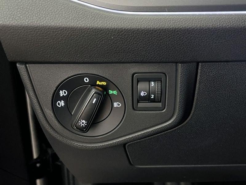 Volkswagen Taigo Taigo 1.0 TSI 110 CV R-Line