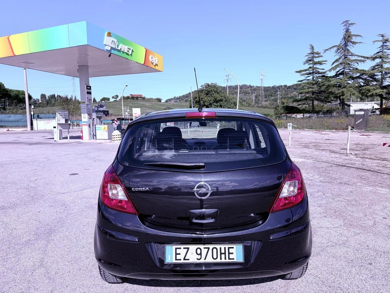 Opel Corsa 1.2 85CV 5 porte GPL-TECH Edition