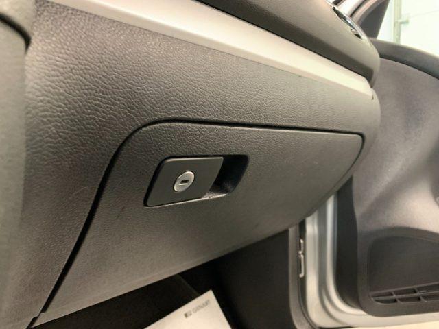 VOLKSWAGEN Golf 1.6 TDI Highline 5 Porte