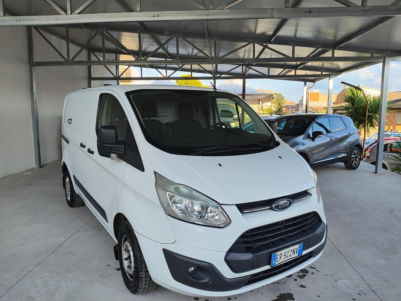 Ford Custom Tourneo Custom 2.2 TDCi 100CV