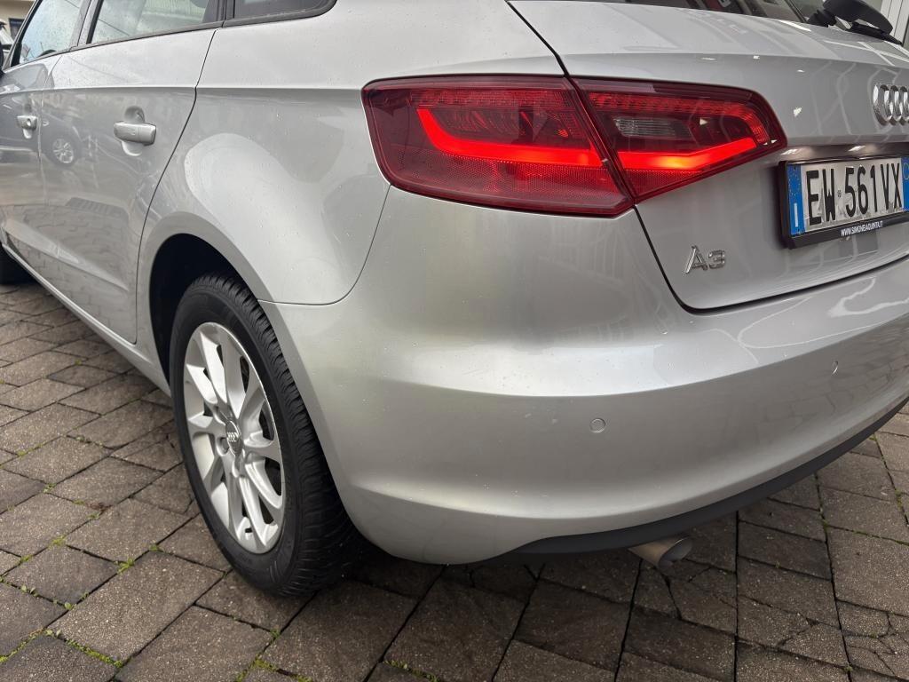 Audi A3 Sportback 1.6 TDI 105cv Ambiente