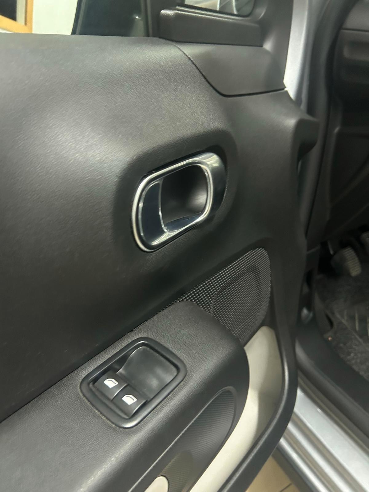 Citroen C3 BlueHDi 100 S&S Shine Pack