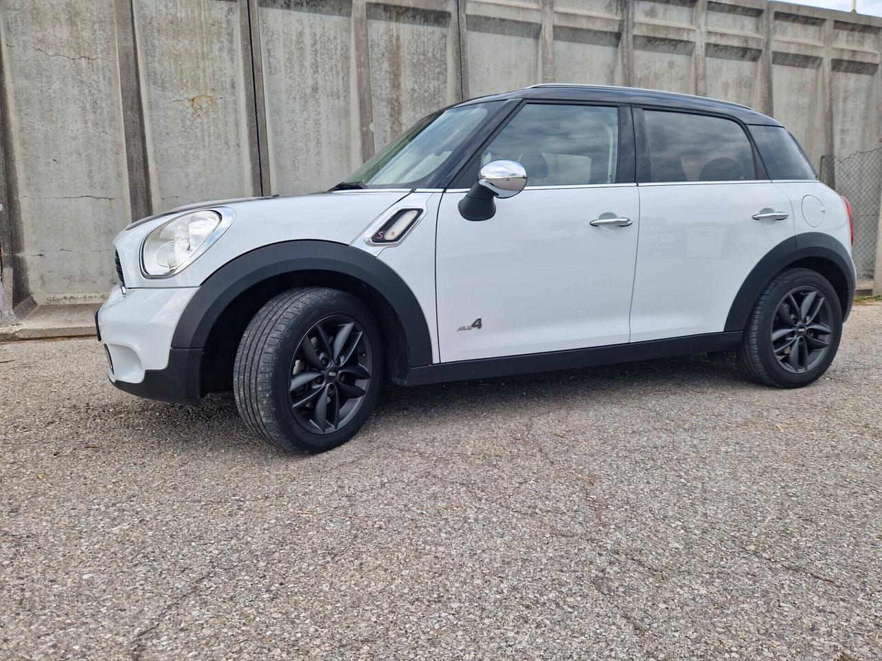 Mini Cooper SD Countryman Mini 2.0 Cooper D Countryman Automatica