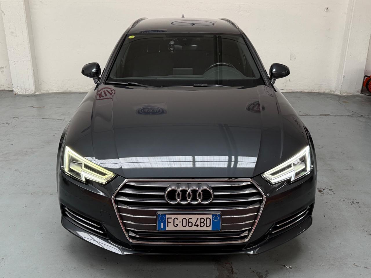 Audi A4 Avant 2.0 TDI 122 CV S tronic business Sport
