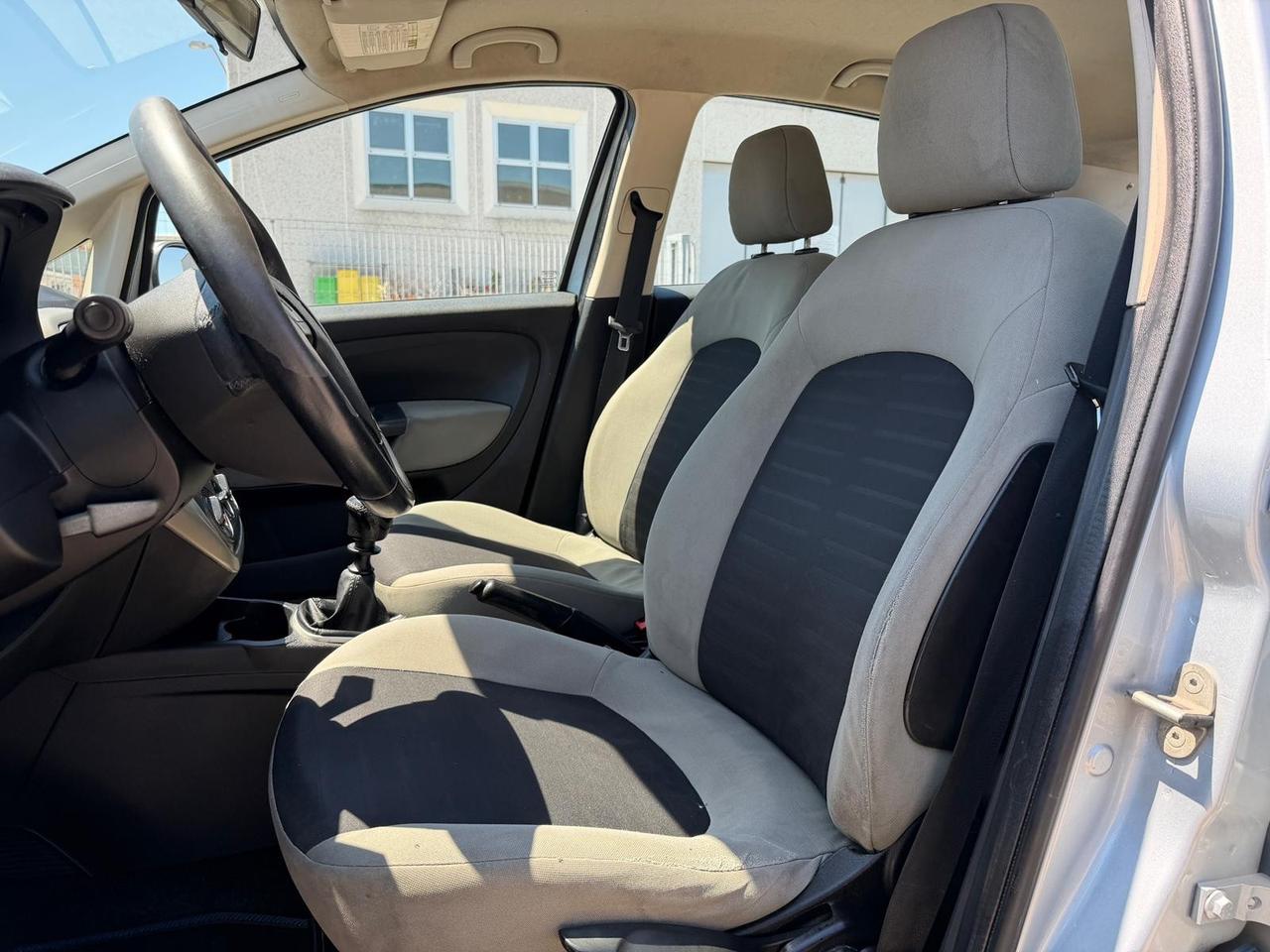 Fiat Grande Punto Fun 153000 KM