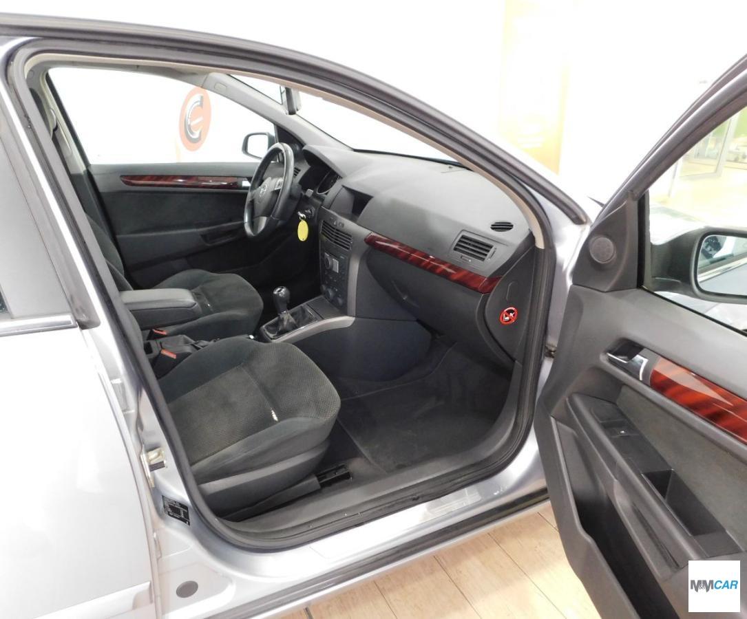 OPEL - Astra - 1.7 16V CDTI 5 porte Elegance