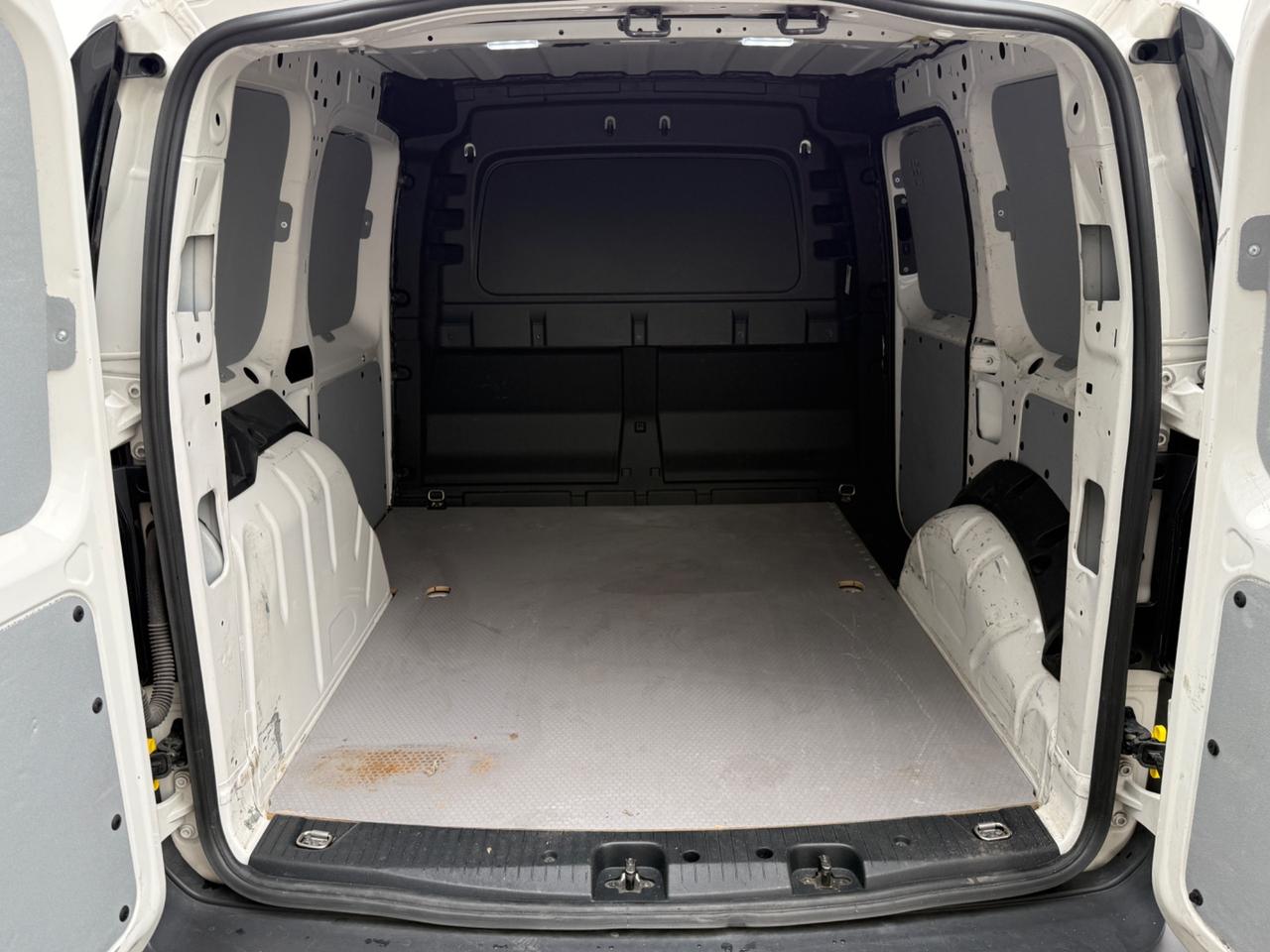 VW CADDY 2.0 TDI |IVA ESPOSTA