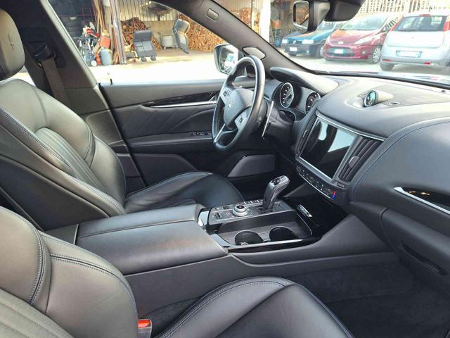 MASERATI Levante MHEV 330 CV AWD GT