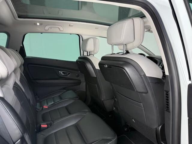 Renault Grand Scenic dCi 160 CV EDC Energy Initiale Paris