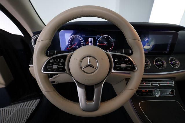 MERCEDES-BENZ CLA sse E Coupé E 220 d 4Matic AMG-Line/Premium