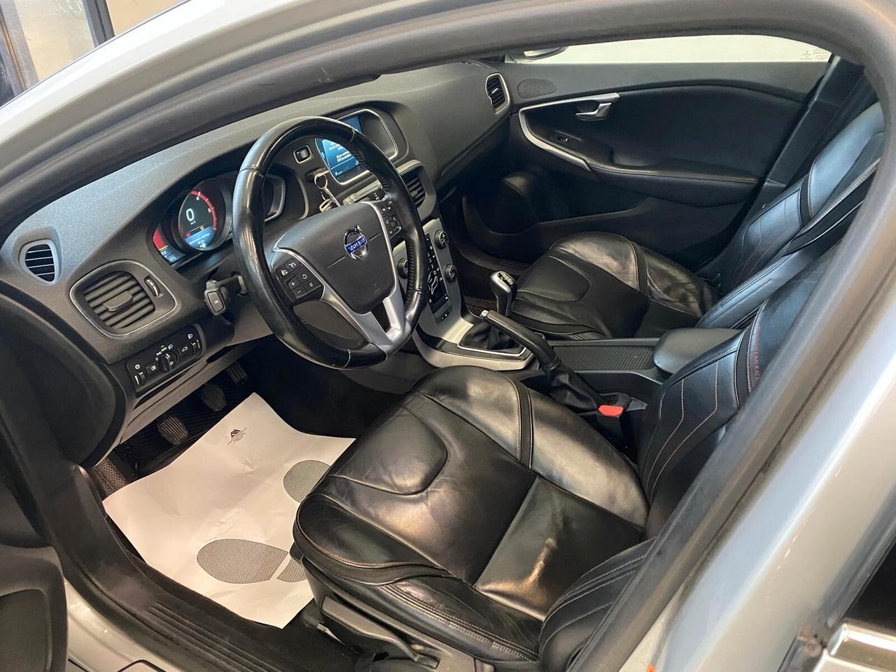 Volvo V40 D2 1.6 Summum