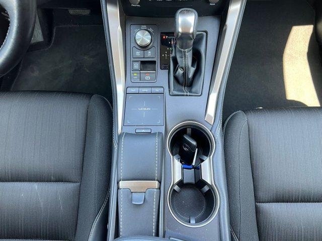 LEXUS NX 300 Hybrid Business