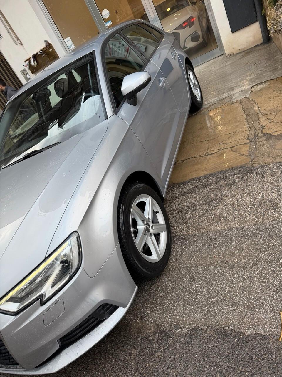 Audi A3 SPB 30 TDI S tronic Business