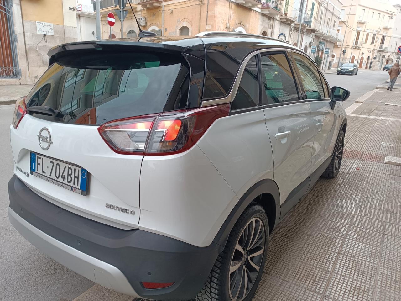 Opel Crossland X 1.6 CRDI 8V ULTIMATE NAVI CAMERA