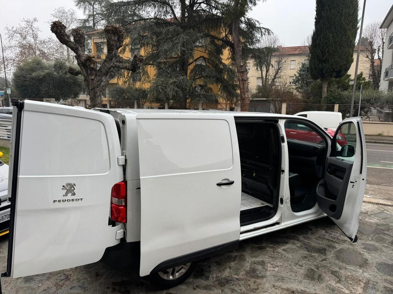 PEUGEOT EXPERT BLUEHDI 122cv FURGONE LAMIERATO