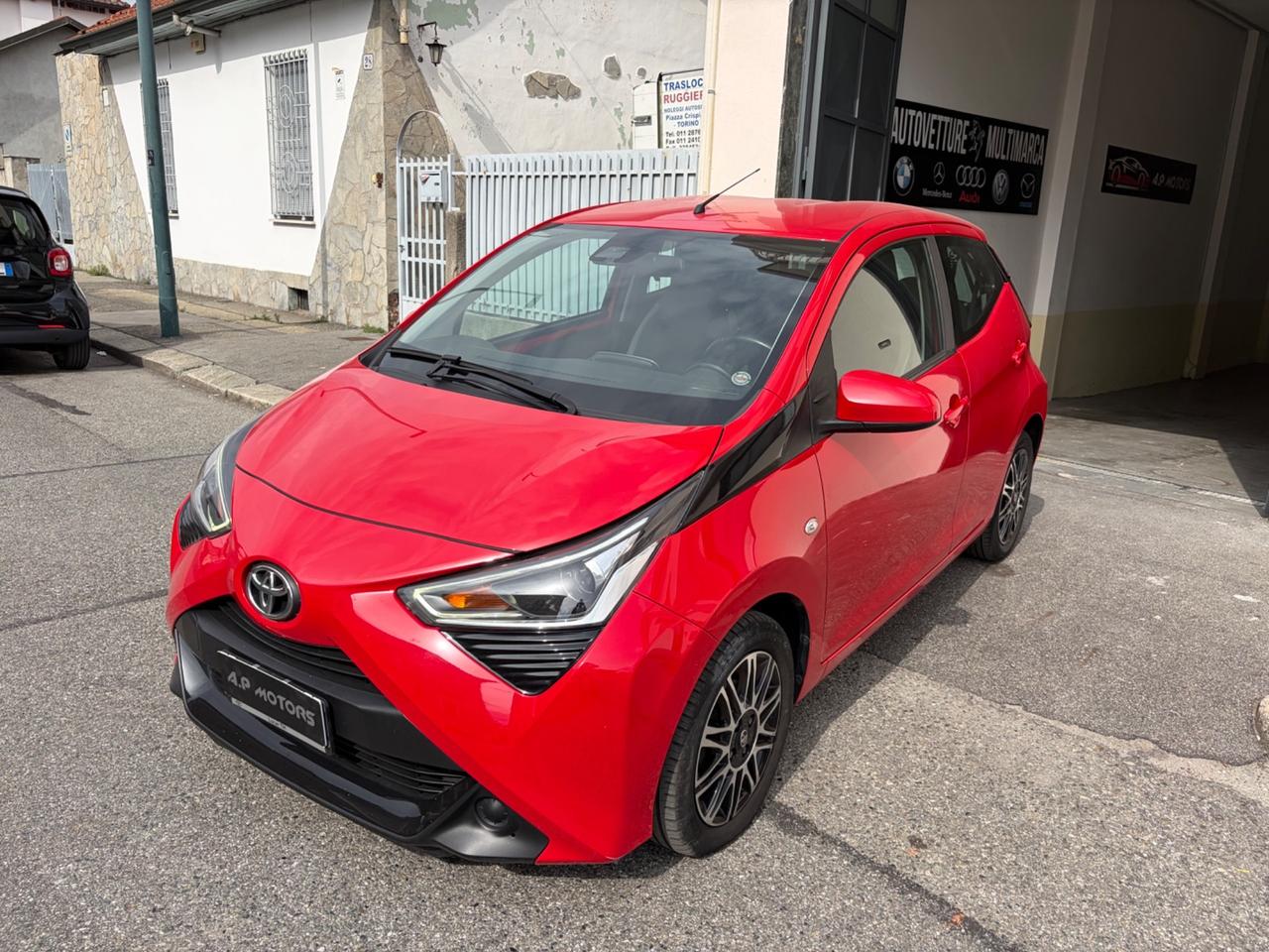 Toyota Aygo Connect 1.0 72 CV x-play KM 39000