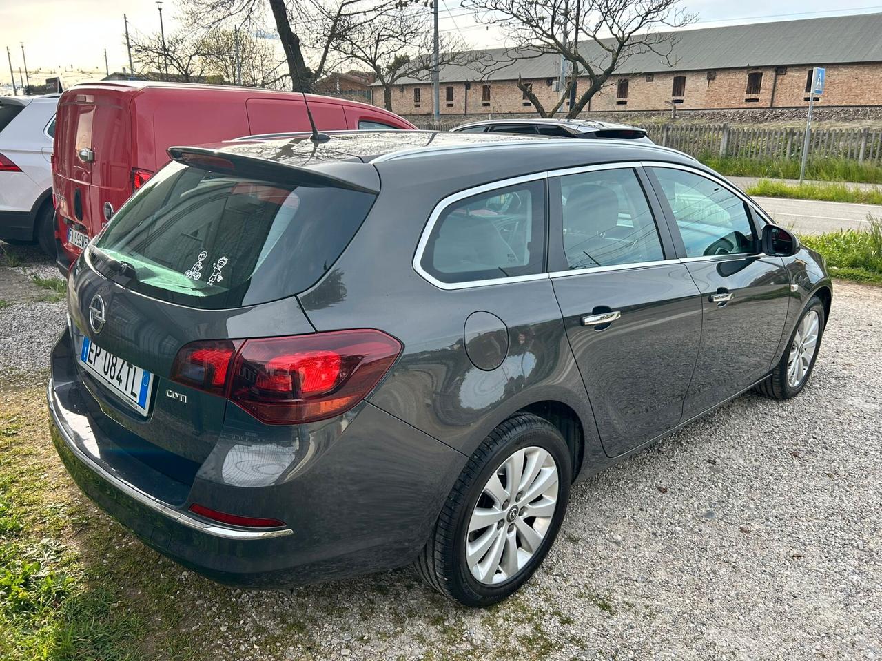 Opel Astra 1.7 CDTI 110CV 5 porte Cosmo