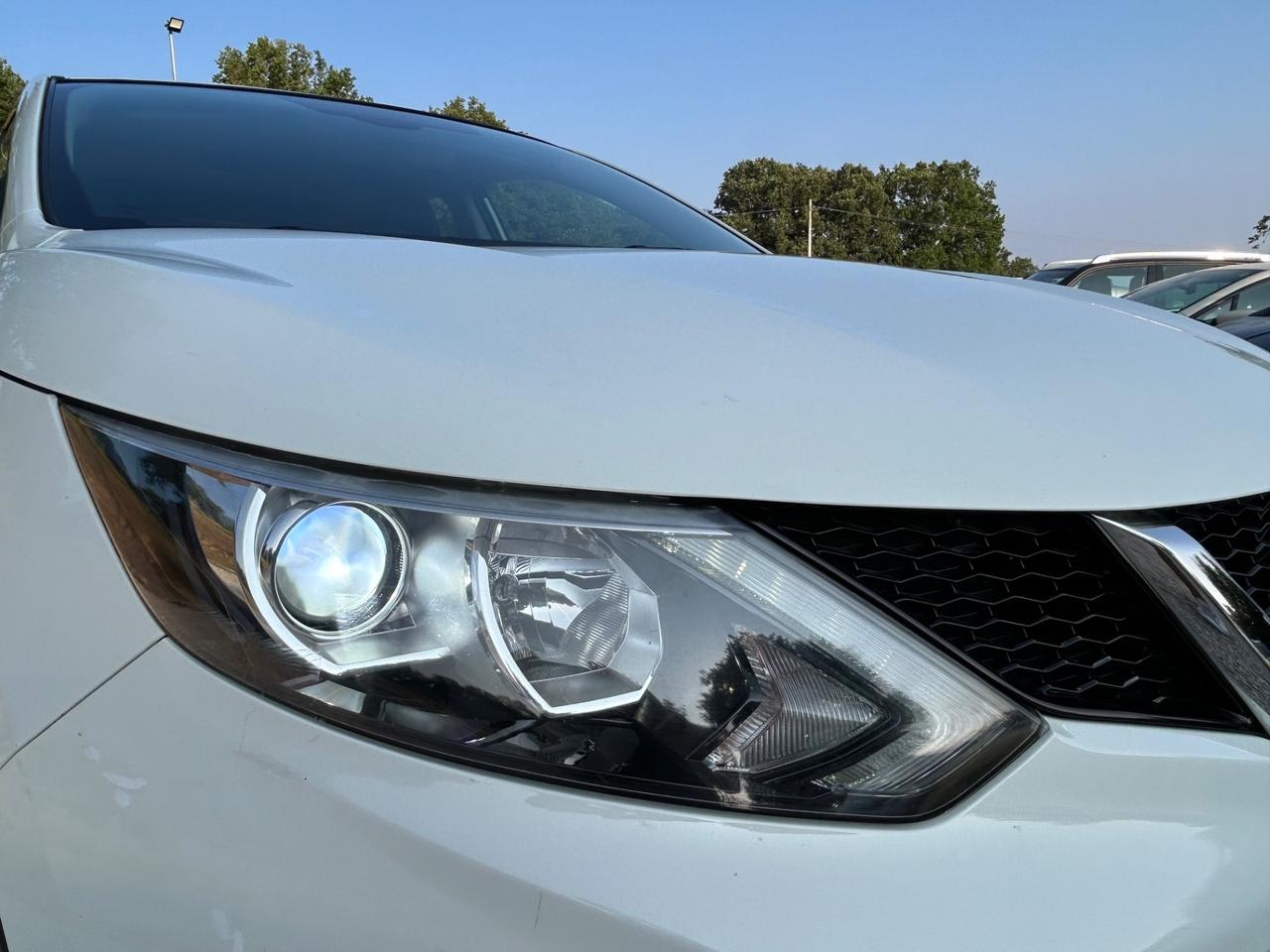 Nissan Qashqai 1.5 dCi N-Vision neopatentati permute