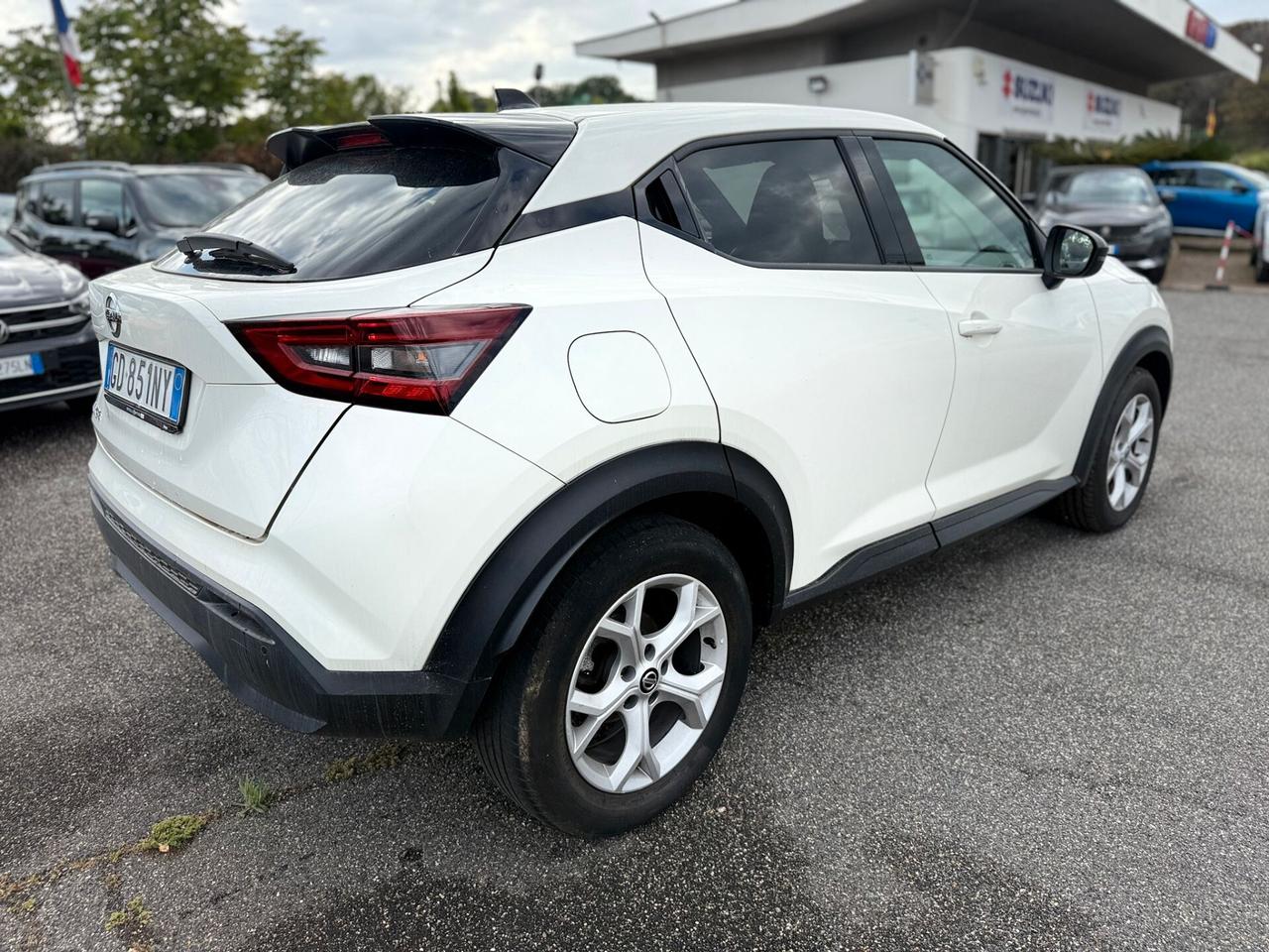 Nissan Juke 1.0 DIG-T 114 CV N-Connecta