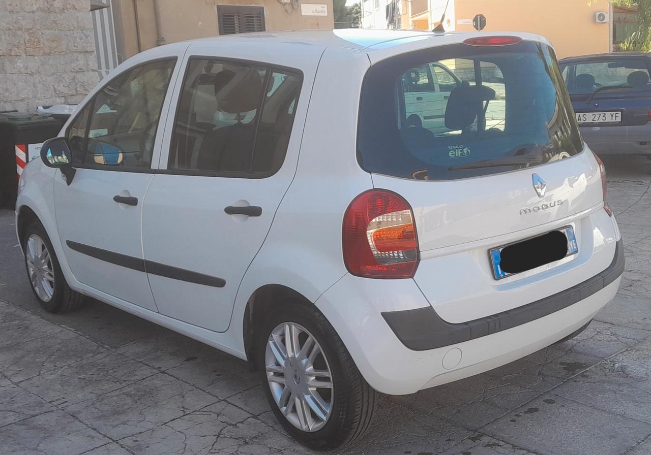 Renault Modus 1.2 16V Dynamique