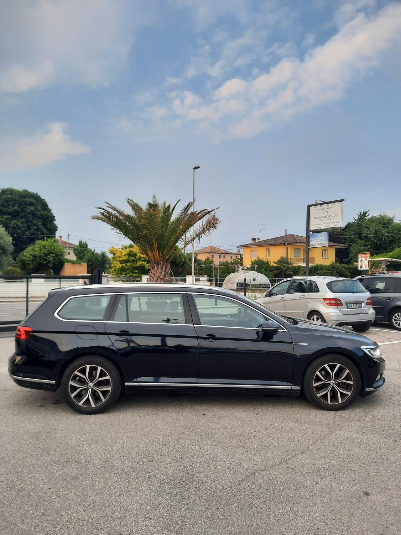 Volkswagen Passat Variant 2.0 BiTDI 4MOT. DSG Highline BlueMotion Tech.