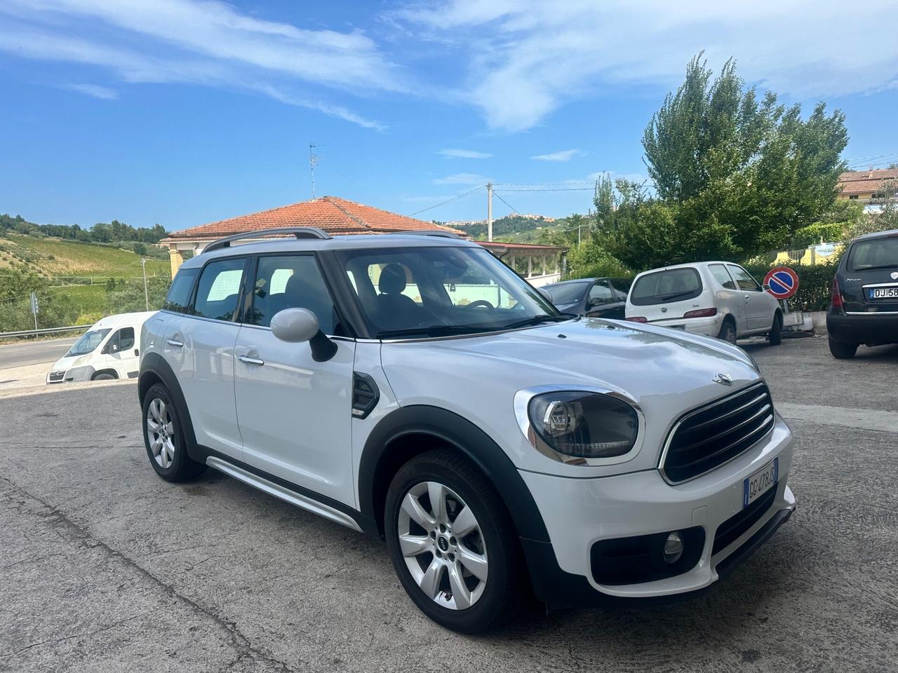 Mini One Countryman
