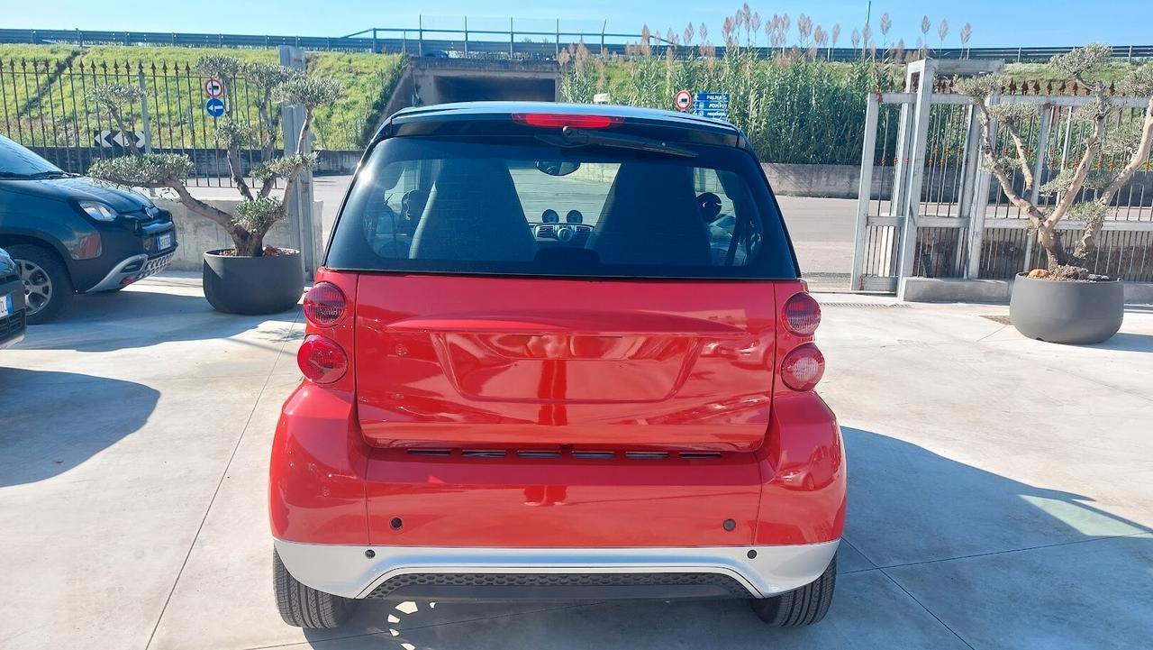 Smart ForTwo 1000 52 kW coupé 2013