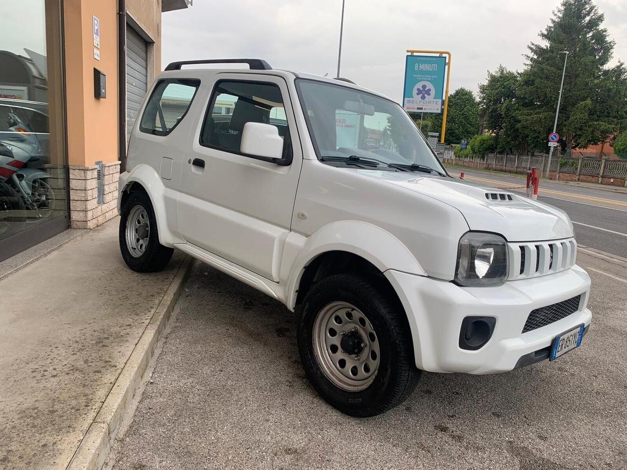 Suzuki Jimny 3 serie 1.3 benz 4x4 Unicoprop.